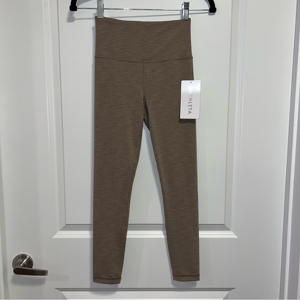 Athleta Ultra High Rise Elation 7/8 leggings in size XXS — NWT